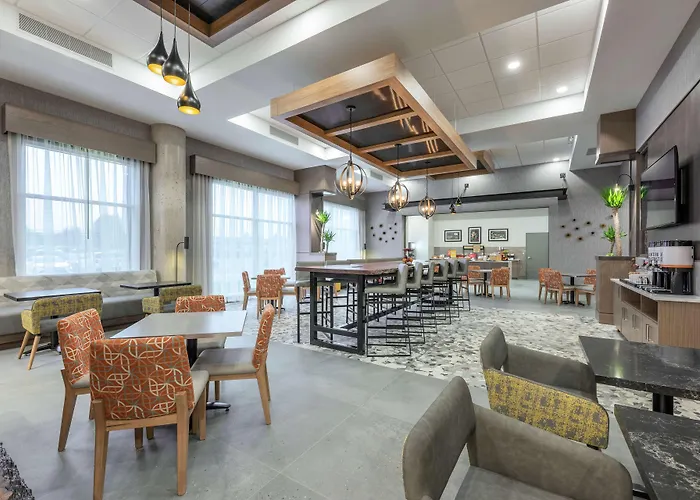 Hampton Inn & Suites Charlottetown