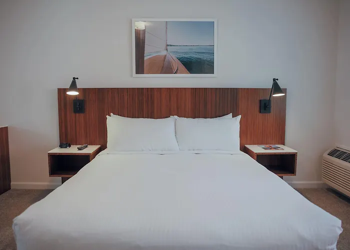 Skaneateles Boutique Hotel