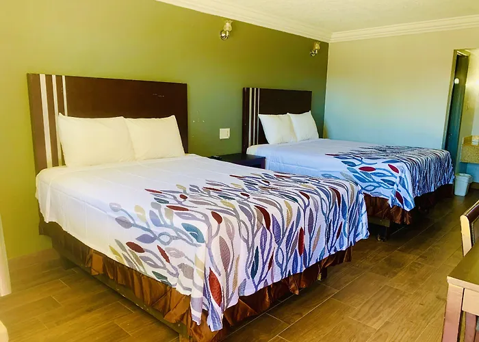 Budget Inn And Suites