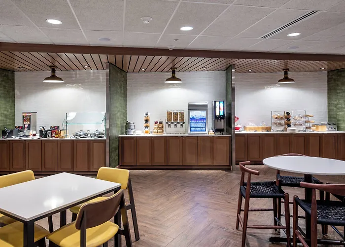 Fairfield Inn & Suites By Marriott Little Rock Airport