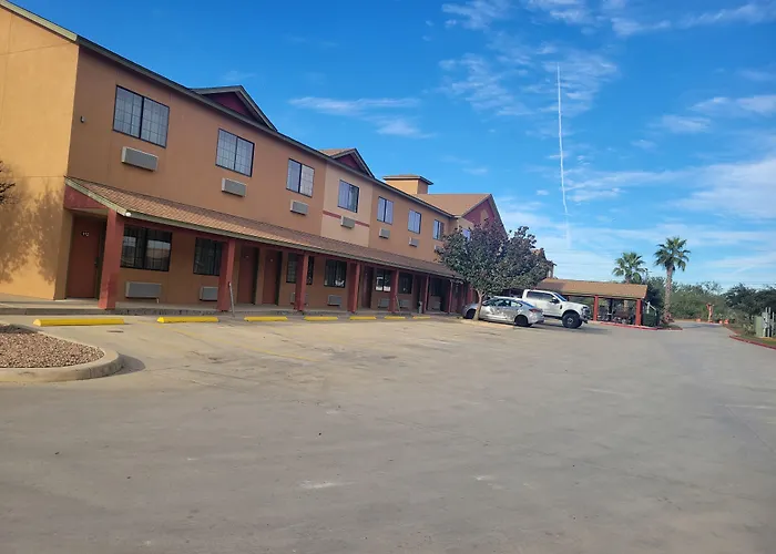 Cotulla Whitten Inn