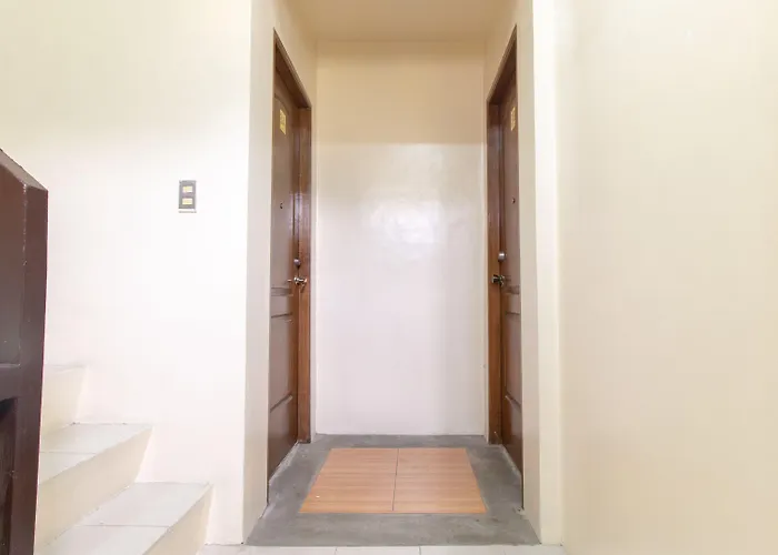 Reddoorz @ Dbuilders Rooms Ph2 Taguig