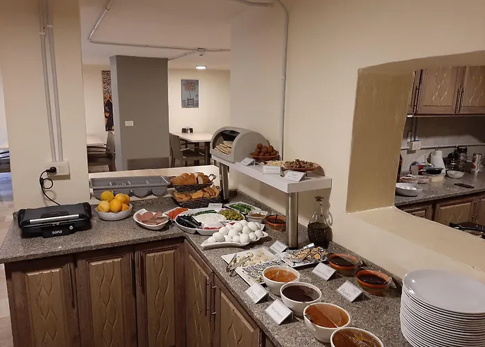 Layaali Amman Hotel