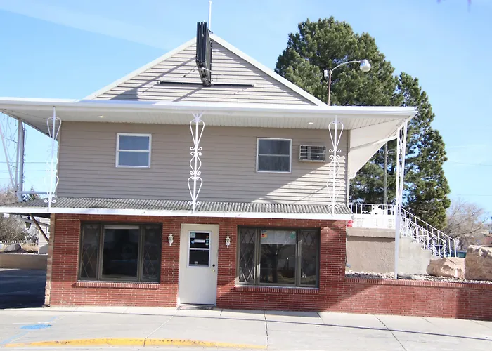 Townhouse Motel