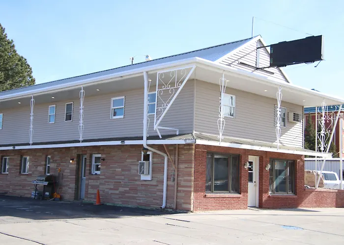 Townhouse Motel