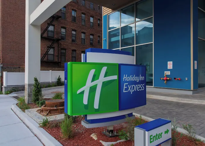 Holiday Inn Express - New Rochelle By Ihg