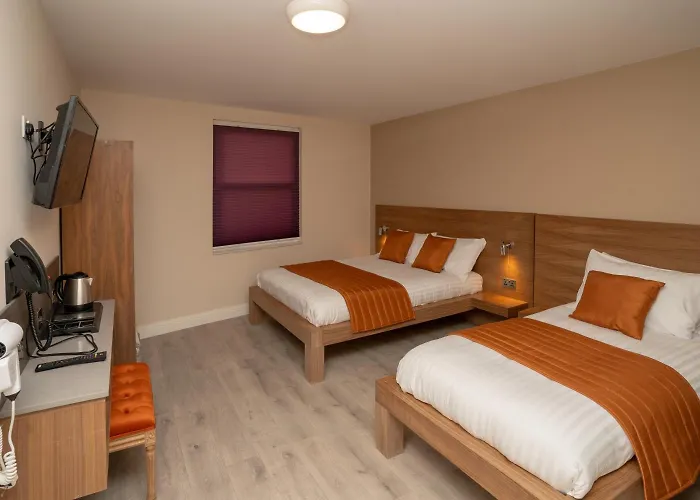Eagle Hotel Luton Airport