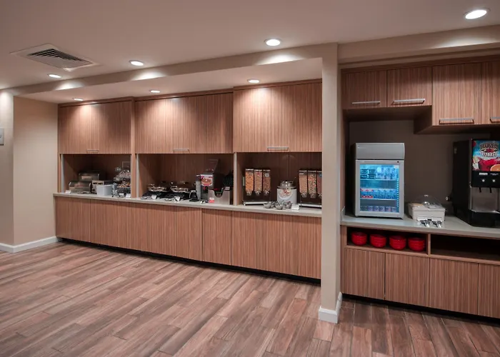 Towneplace Suites By Marriott Indianapolis Airport