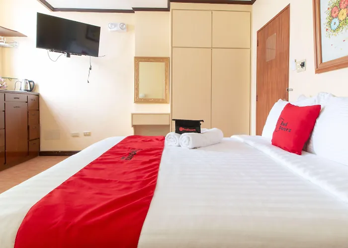 Reddoorz @ Downtown Tacloban