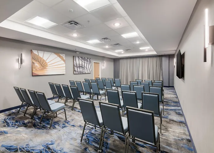 Fairfield By Marriott Inn & Suites Virginia Beach Town Center