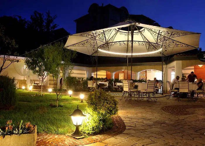 Green Palace Hotel