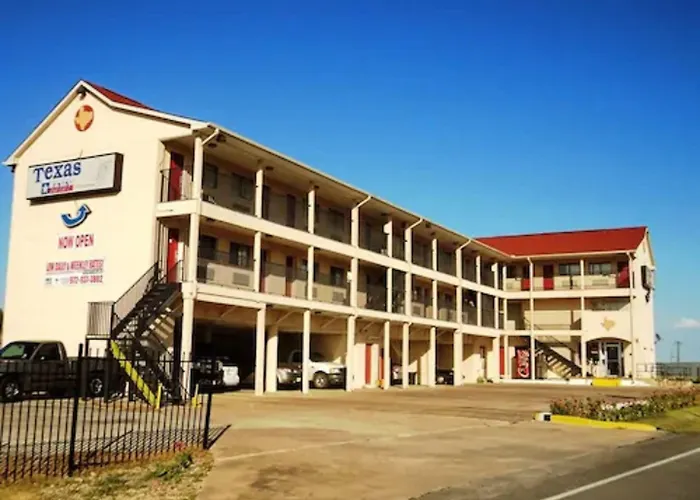 Texas Inn Waxahachie