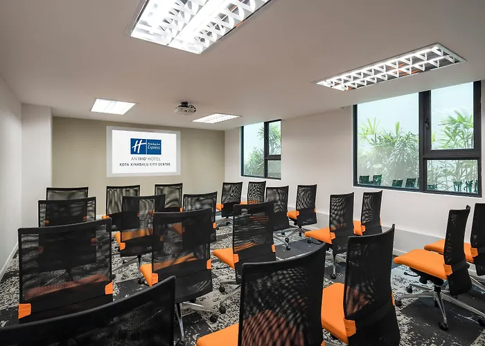 Holiday Inn Express Kota Kinabalu City Centre By Ihg