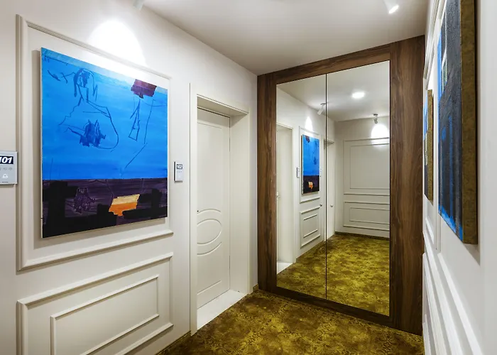Art Boutique Hotel Gallery 37 Plovdiv - Superb Location In The Old Town