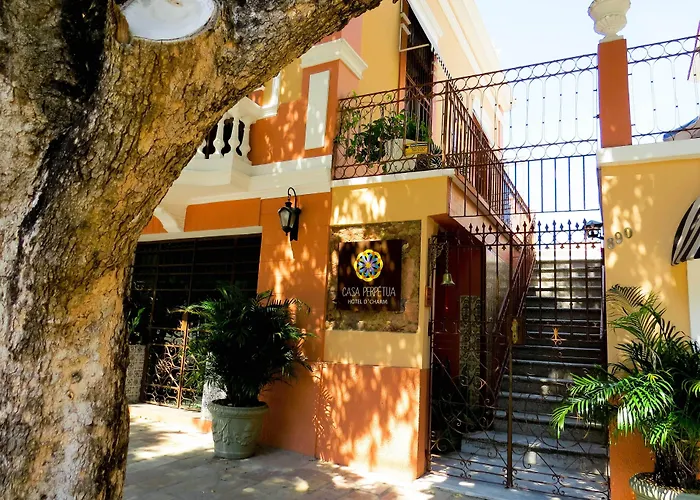 Casa Perpetua Hotel D Charm