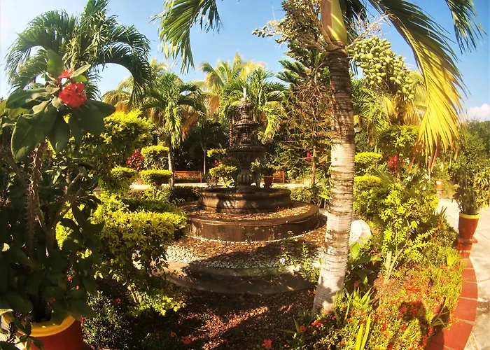 Quinta Comala Hotel & Villas
