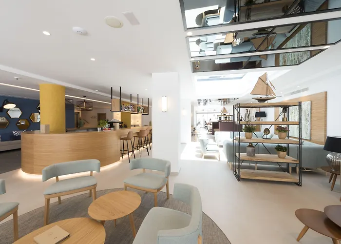 Kyrat Amarac Suites