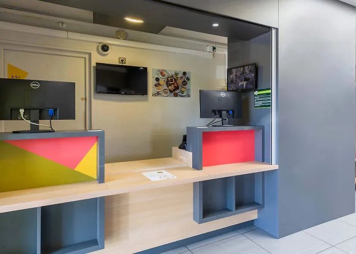 B&B Hotel Bourges 1