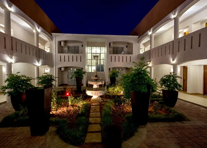 Desert Palace Hotel