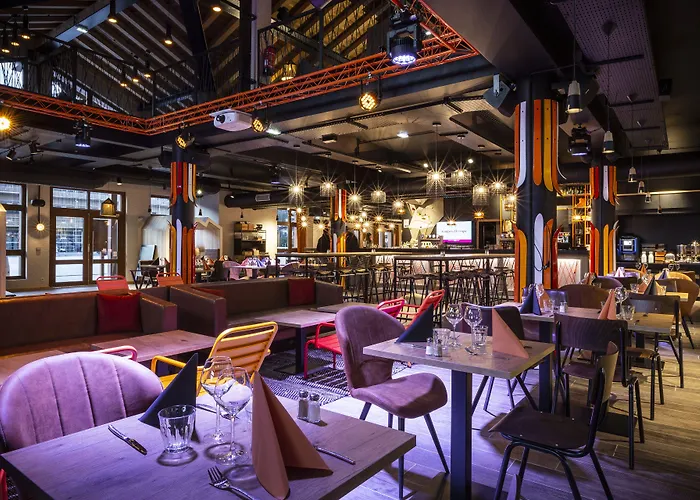 Hotel Base Camp Lodge - Bourg Saint Maurice