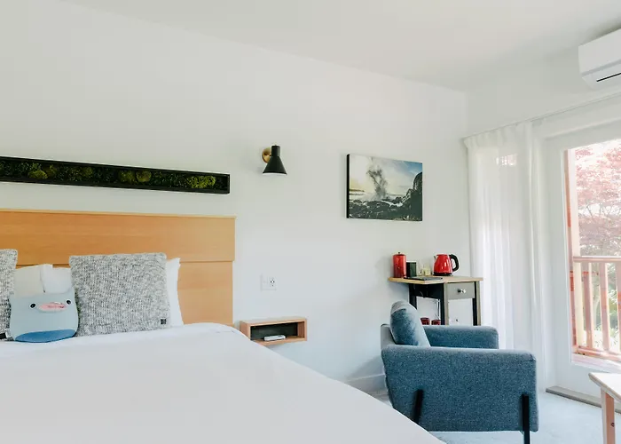 Pluvio Restaurant And Rooms