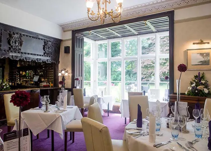 Bottomhill Palace Hotel