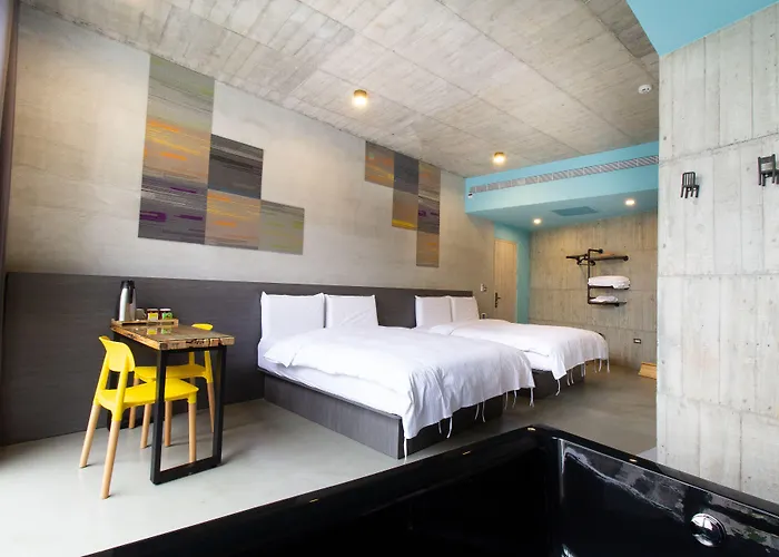 Yz Spa House