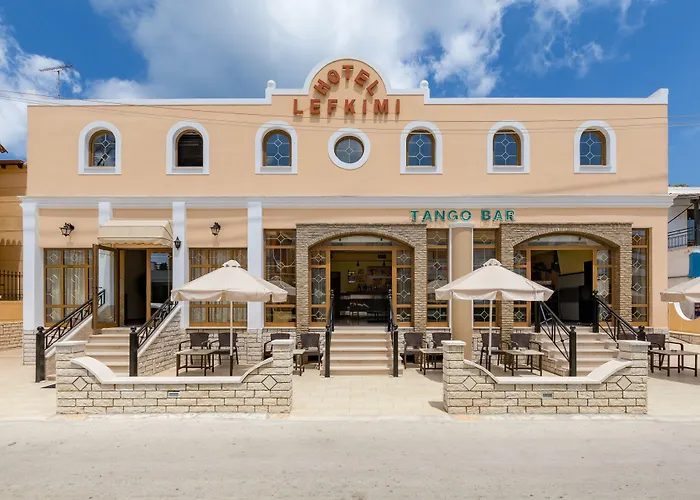 Lefkimi Hotel