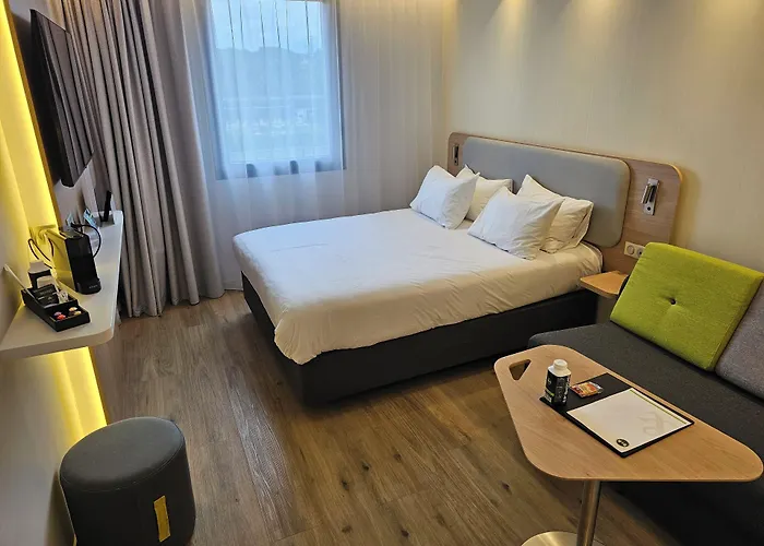 B&B Hotel Deauville-Touques