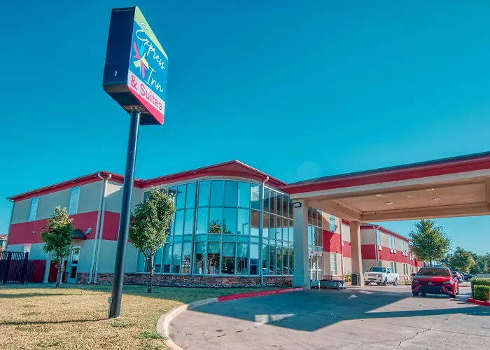Express Inn & Suites Norman