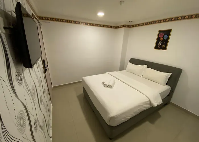 Shobi Hotel Johor Bahru Near Ciq Jb