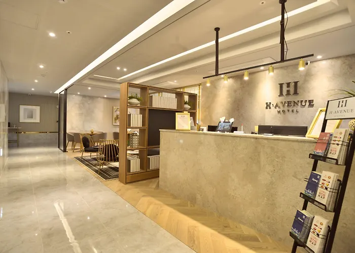H Avenue Gwanganri Beach