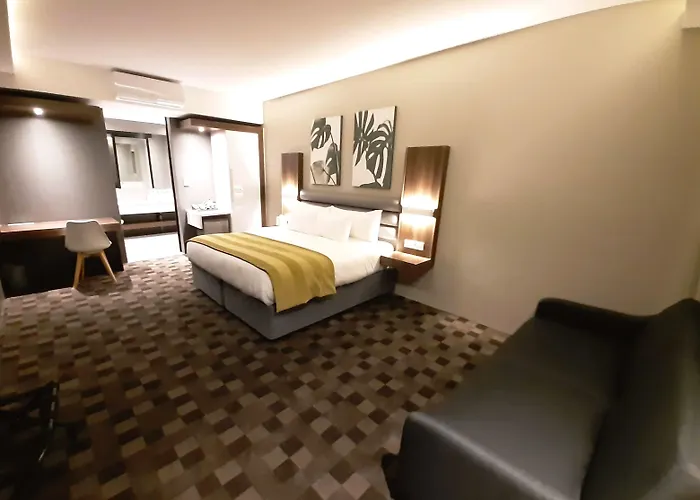 Copperwood Hotel And Conferencing