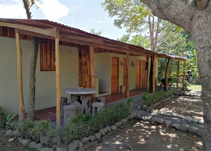 El Gecko Hotel&Tours