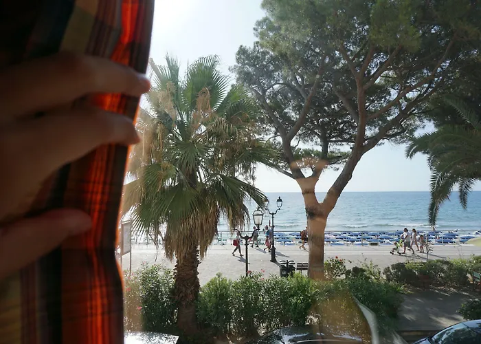 Hotel Beau Rivage