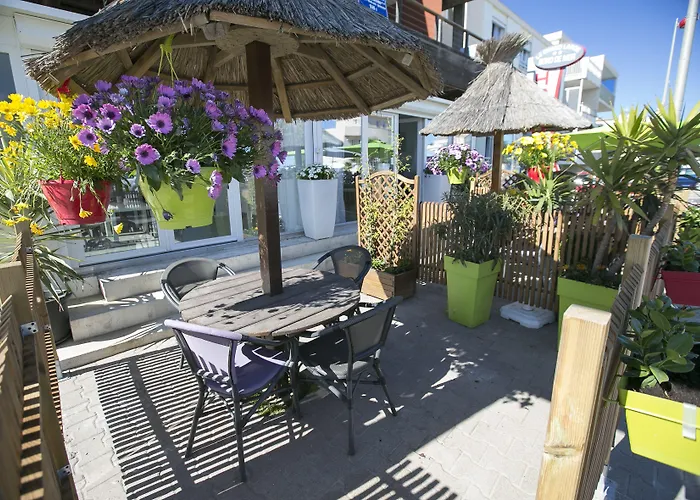 Le Grand Large Bord de Mer Hotel&Appartements