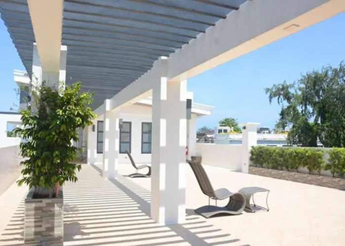 Commander Suites de Boracay
