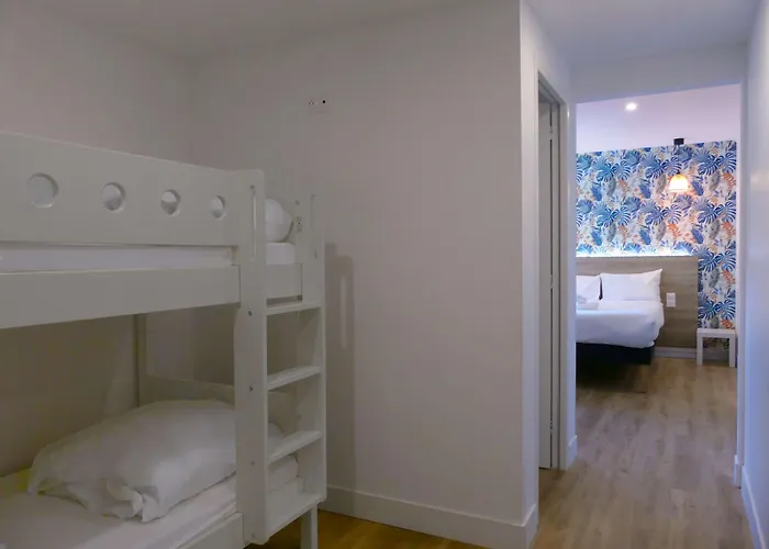 KYRIAD DIRECT TOULON OUEST - La Seyne sur Mer