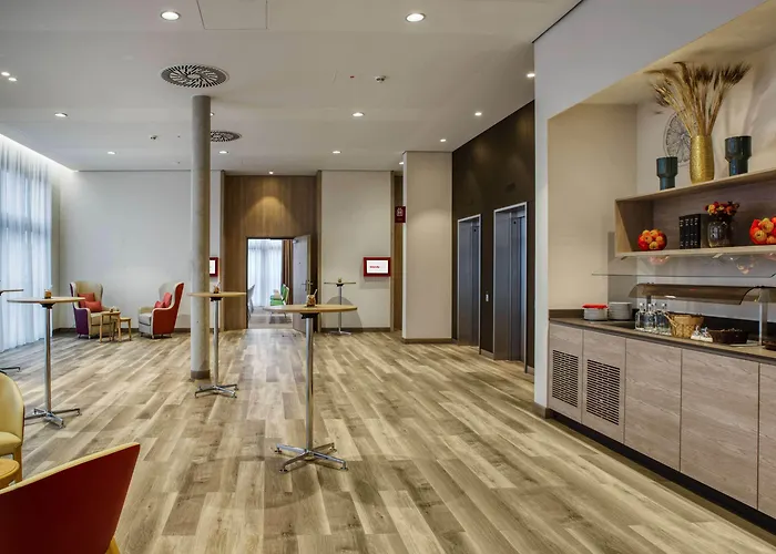 IntercityHotel Wiesbaden