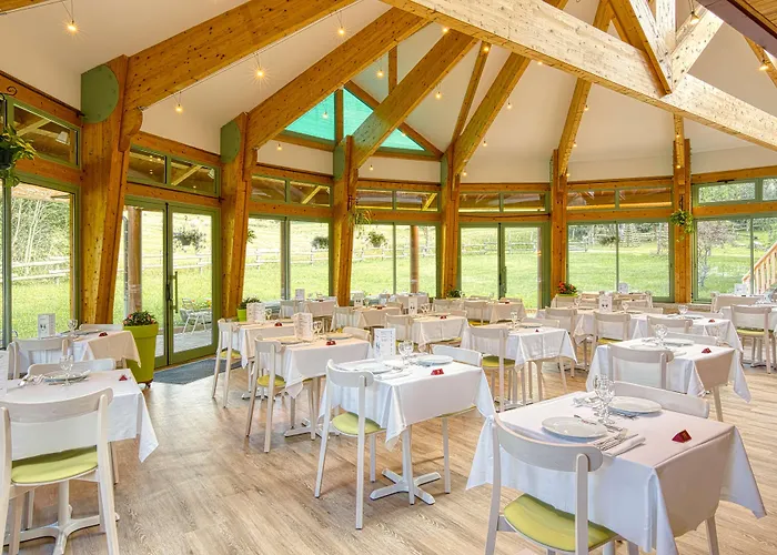 Les Hameaux De Lozere Sure Hotel Collection by Best Western