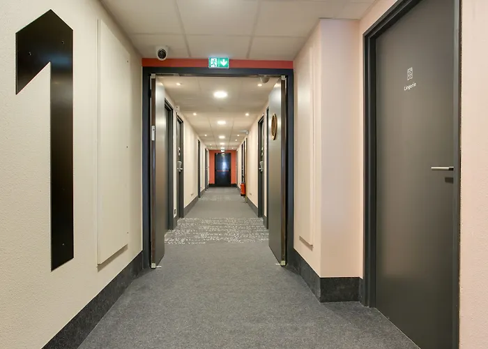 B&B HOTEL Reims Croix Blandin