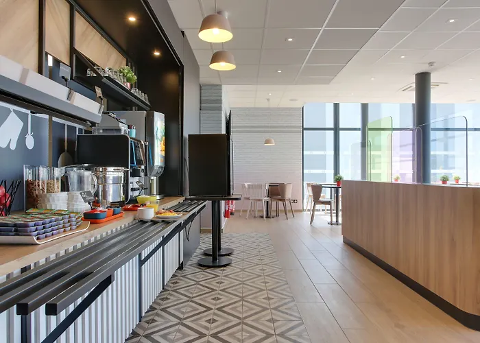 B&B Hotel Reims Croix Blandin