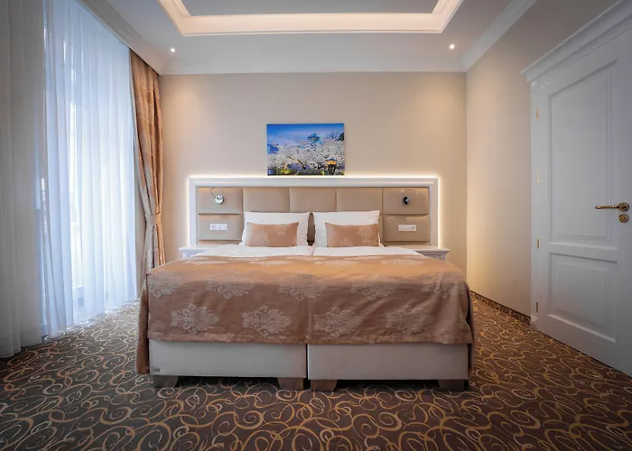 Golden Key Boutique Hotel