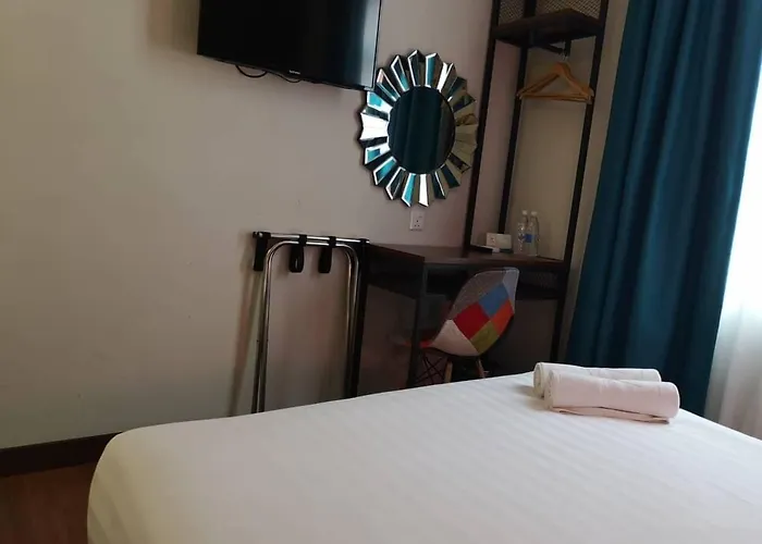 W Hotel Cemerlang