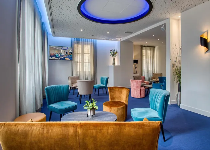Hotel Montaigne