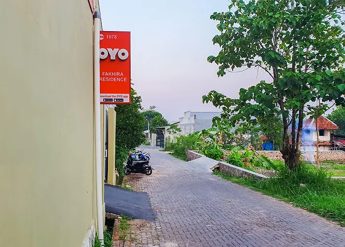 Hotel O Fakhira Residence