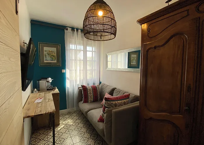 Hotel Le Neptune En Camargue