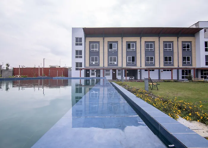 Eseriani The Resort