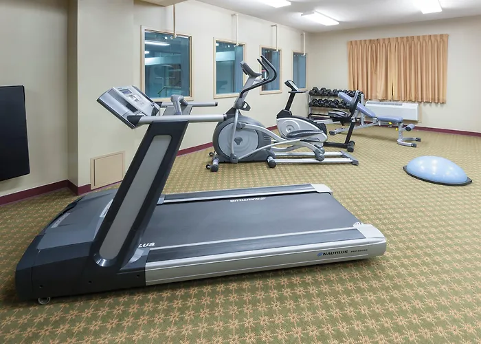 Super 8 By Wyndham Fort Saskatchewan