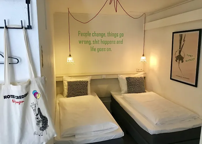 Hotel Credible
